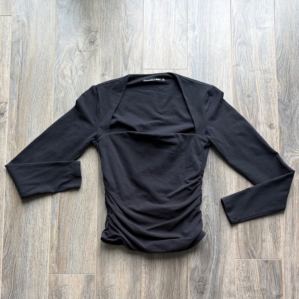Abercrombie & Fitch Ava Long-Sleeve Top - Picture 3 of 7